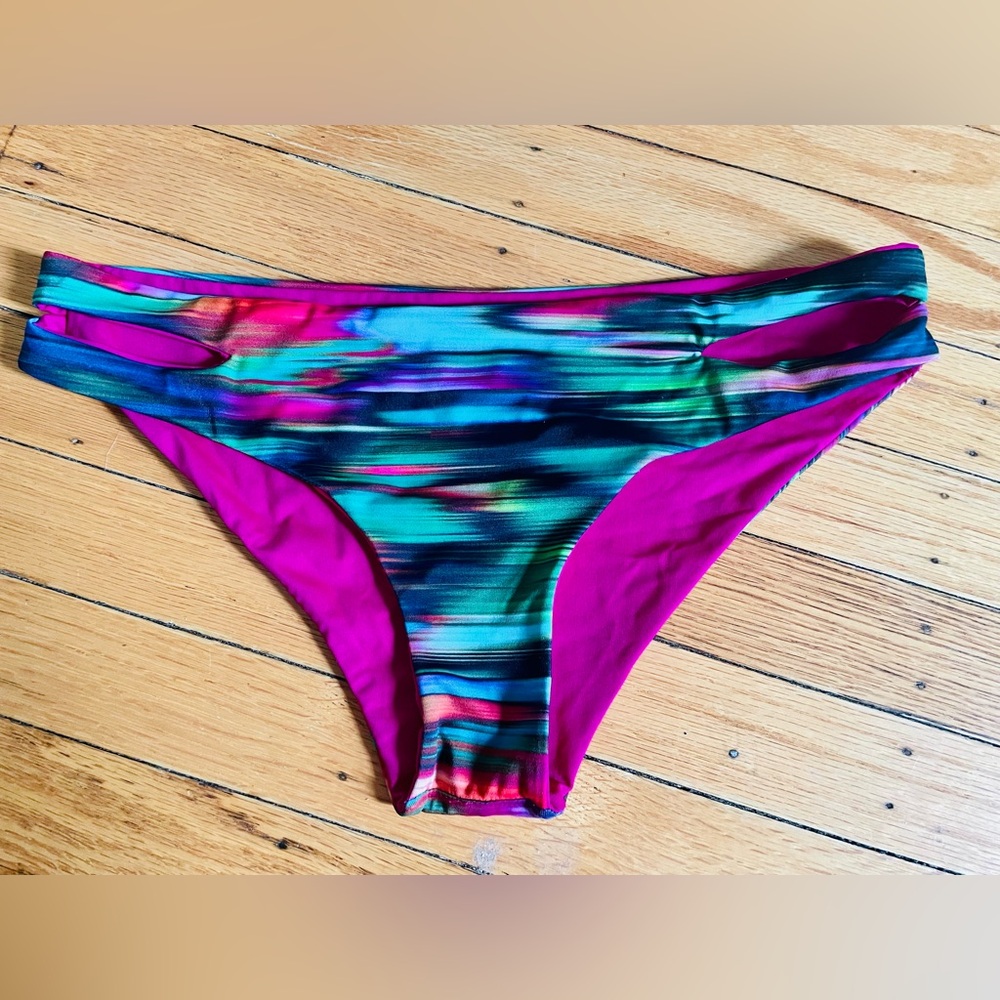 l*space Estrella Multicolor Hipster Bikini Bottom with cutouts Size S/M